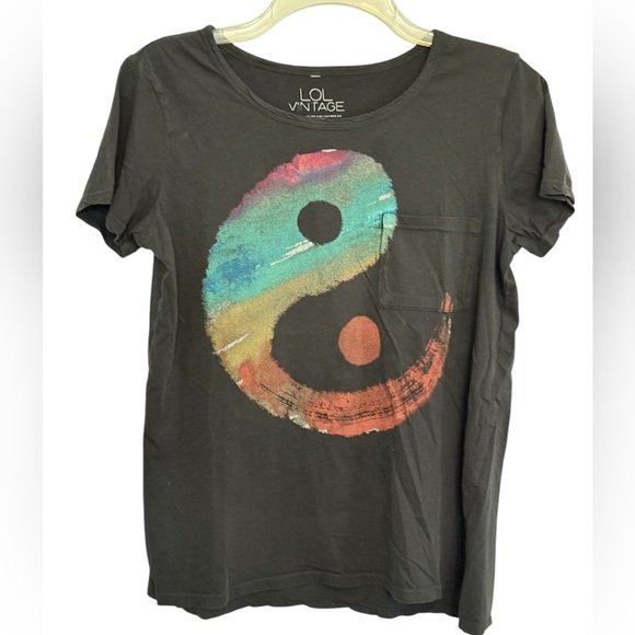 L.O.L. Vintage Yin and Yang t-shirt Small Pocket Round neck - Picture 1 of 5